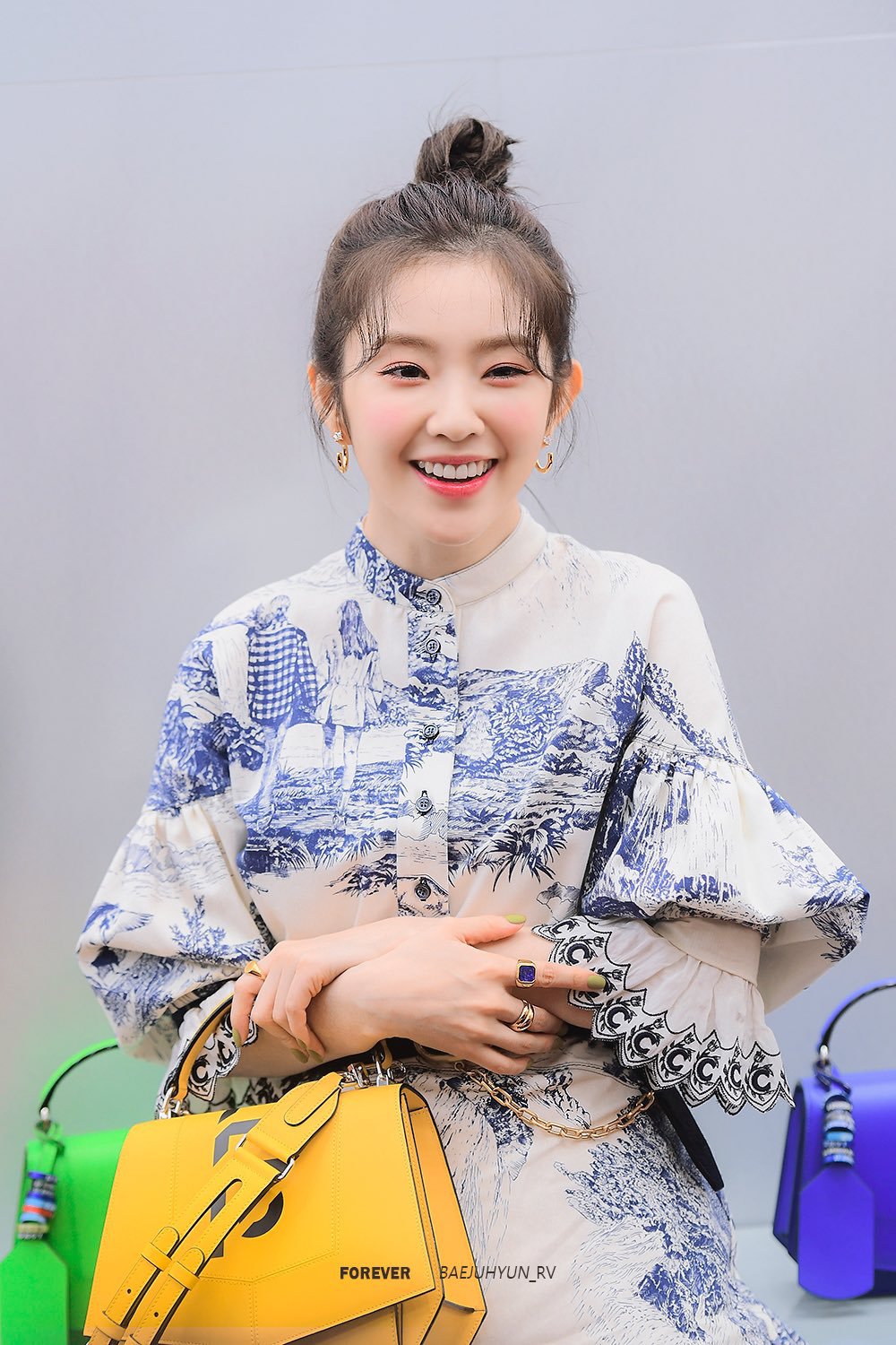 귀여운 똥머리 아이린.jpgif | 인스티즈