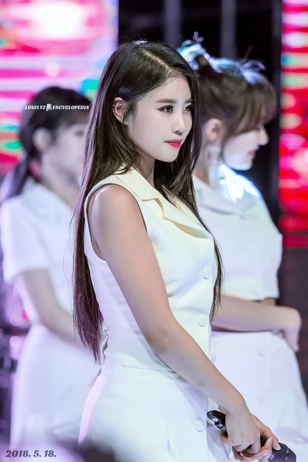 [러블리즈] 오늘은 제 여자의 생일이라서 미주 | 인스티즈