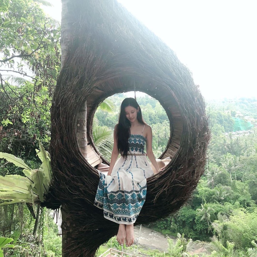 99F000385E2C985B0705B7