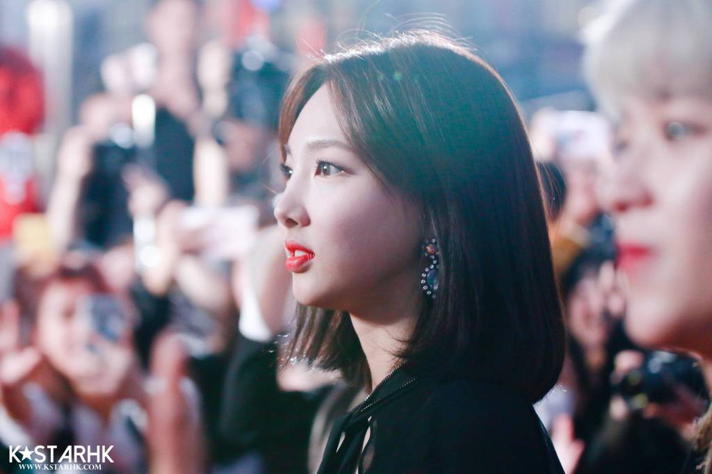 넘나 좋은 나연이 옆모습 | 인스티즈