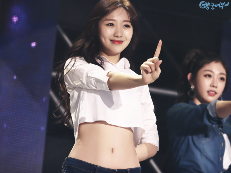 허리라인 이미지