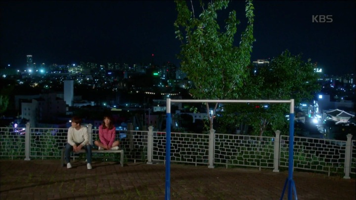 [학교2017] [현태운] 좋아하는 친구의 걱정고민을 위로해주는 올바른(설레는) 자세.jpgif | 인스티즈